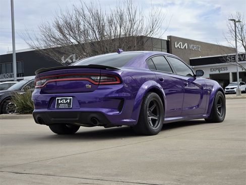 Used 2023 Dodge Charger Scat Pack image 4