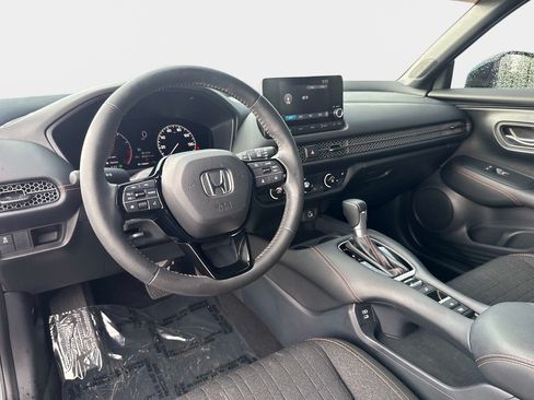 Used 2024 Honda HR-V Sport image 15