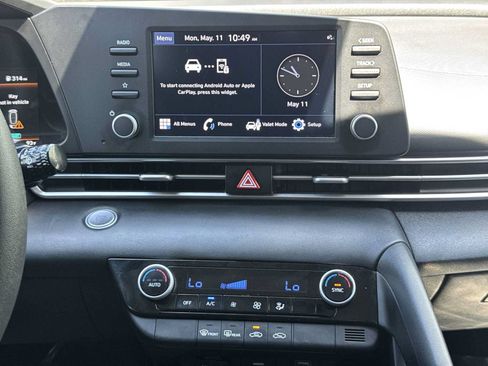 Used 2023 Hyundai Elantra SEL FWD image 20
