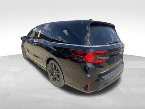 Used 2025 Honda Odyssey Sport-L image 5