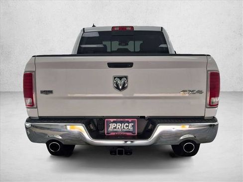 Used 2017 RAM 1500 Laramie AWD/4WD image 7