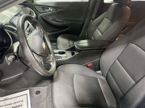 Used 2024 Chevrolet Malibu LT image 21