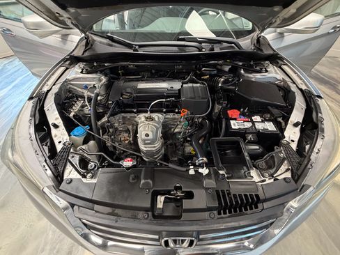 Used 2015 Honda Accord EX-L image 61