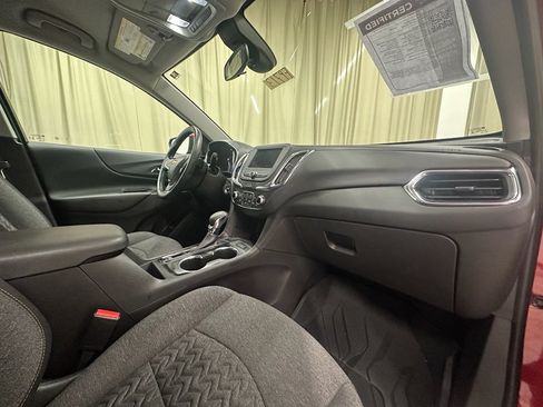 Certified 2024 Chevrolet Equinox LT w/ LPO, Floor Liner Package image 17