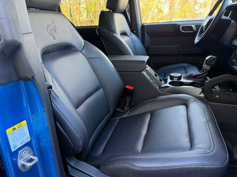 New 2025 Ford Bronco Big Bend w/ Black Diamond Package image 9