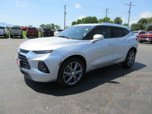 Certified 2020 Chevrolet Blazer Premier w/ Driver Confidence II Package FWD image 11