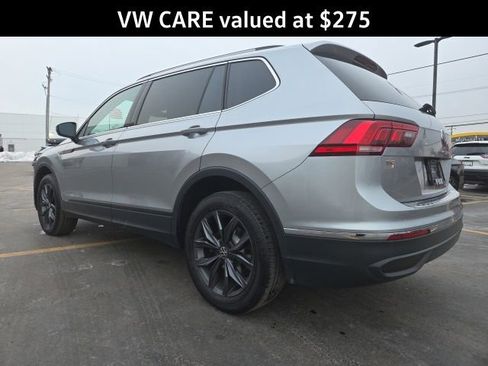 Certified 2023 Volkswagen Tiguan SE w/ Panoramic Sunroof Package image 6