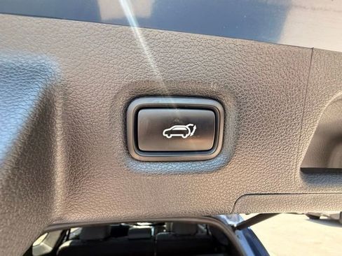 Used 2022 Hyundai Santa Fe Calligraphy AWD/4WD image 19