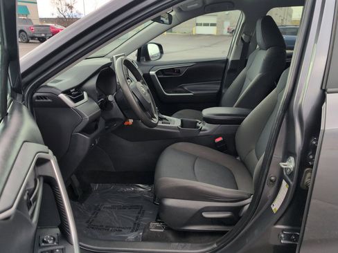 Used 2023 Toyota RAV4 LE image 15