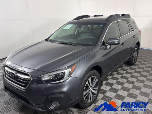 Used 2018 Subaru Outback 2.5i Limited AWD/4WD image 1