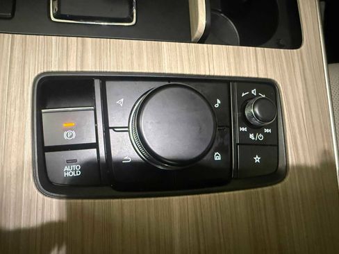 Certified 2025 MAZDA CX-90 3.3 Turbo w/ Preferred Package image 36