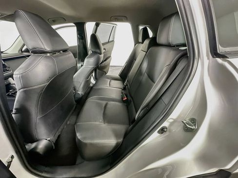 Used 2023 Toyota Corolla Cross XLE FWD image 14