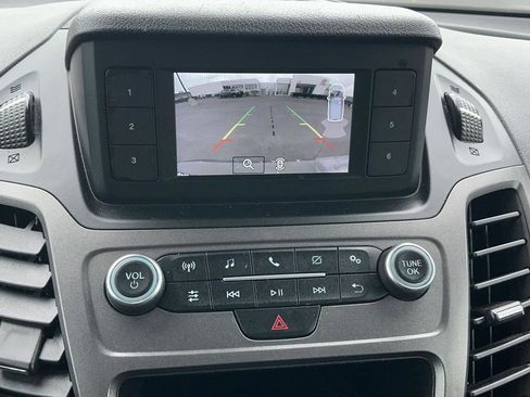 Used 2020 Ford Transit Connect XL image 17