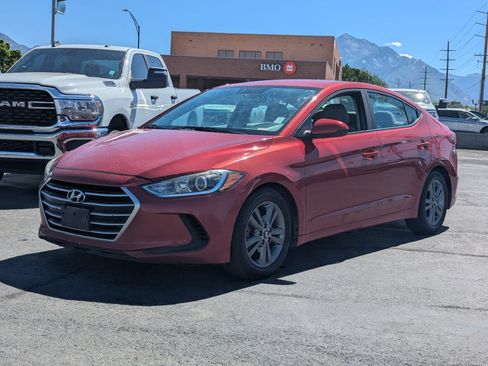 Used 2018 Hyundai Elantra SEL FWD image 9