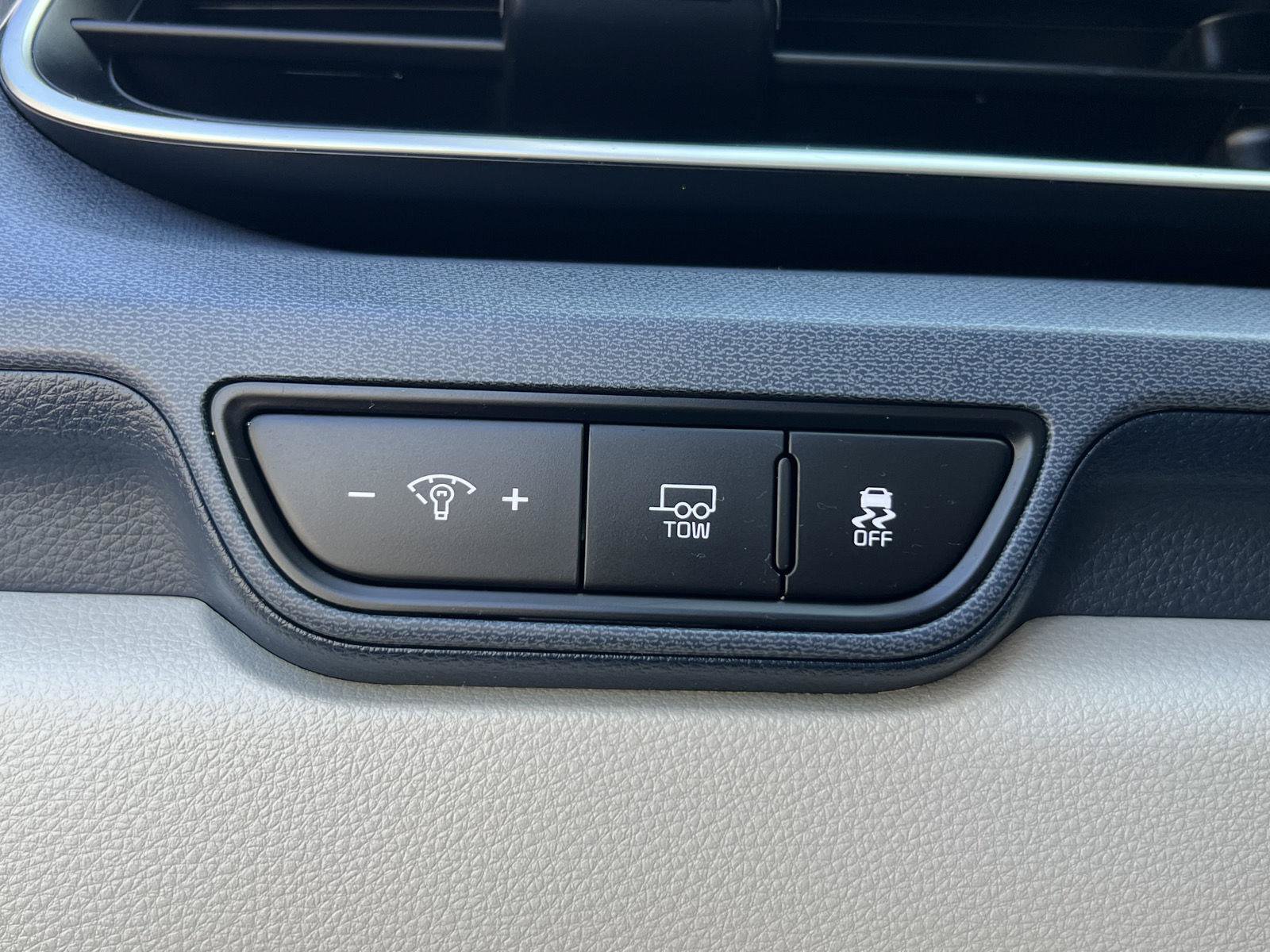 Used 2026 Kia Carnival EX FWD image 33