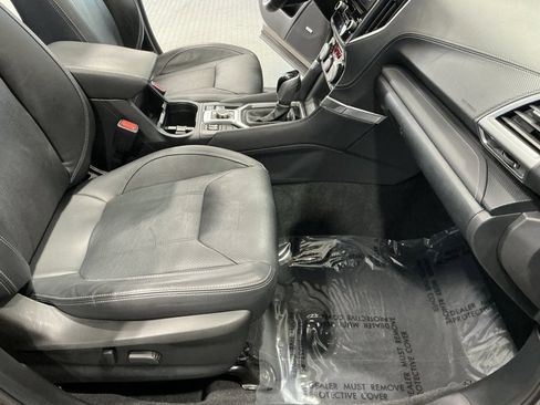 Used 2022 Subaru Forester Touring image 24