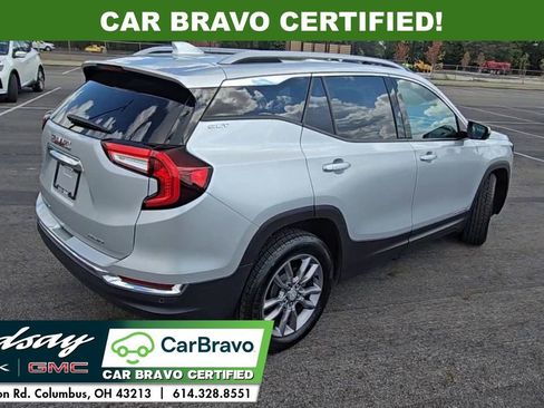 Certified 2022 GMC Terrain SLT w/ Tech Package image 8