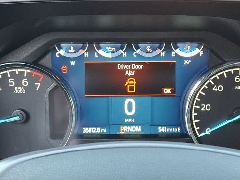 Certified 2022 Ford F150 XLT w/ Equipment Group 302A High image 20