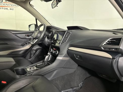 Used 2023 Subaru Forester Limited AWD/4WD image 33