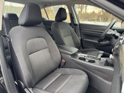 Used 2025 Nissan Altima 2.5 SV image 21