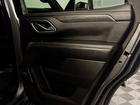 Used 2021 GMC Yukon SLT w/ SLT Luxury Plus Package image 35