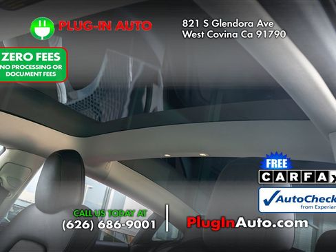 Used 2023 Tesla Model 3 Standard Range RWD image 8
