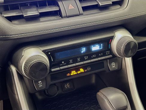 Used 2024 Toyota RAV4 LE image 24