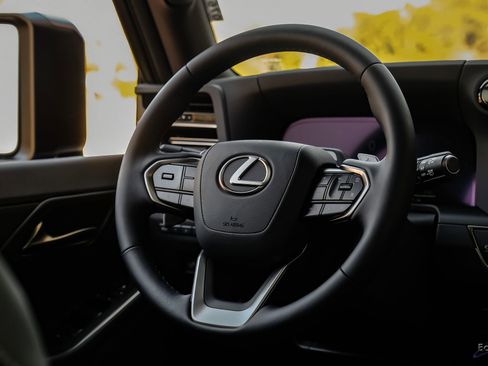 Used 2026 Lexus GX 550 image 45