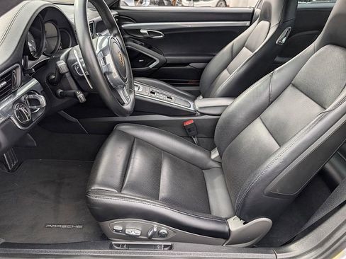 Used 2016 Porsche 911 Carrera 4S image 21
