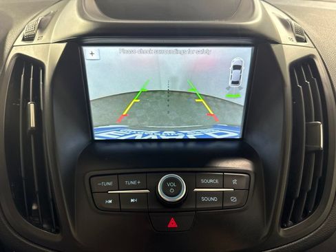 Used 2019 Ford Escape SEL AWD/4WD image 36
