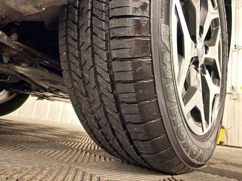 Used 2022 Subaru Forester Premium image 20