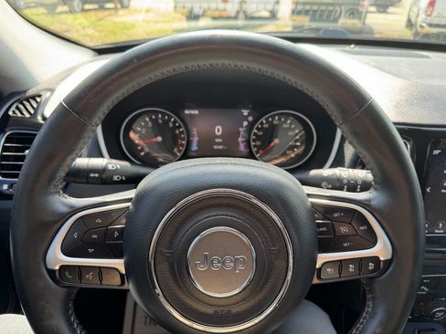 Used 2019 Jeep Compass Limited w/ Advanced Safety Group image 24