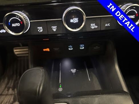 Certified 2025 Honda Civic Sport Touring image 8