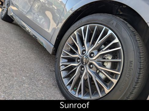 Certified 2024 Kia Forte GT-Line w/ GT-Line Premium Package image 11