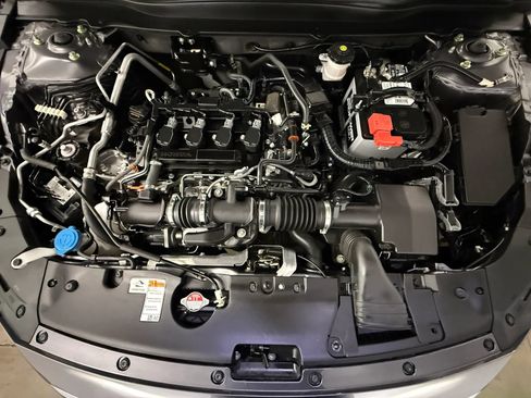 Used 2021 Honda Accord LX image 21
