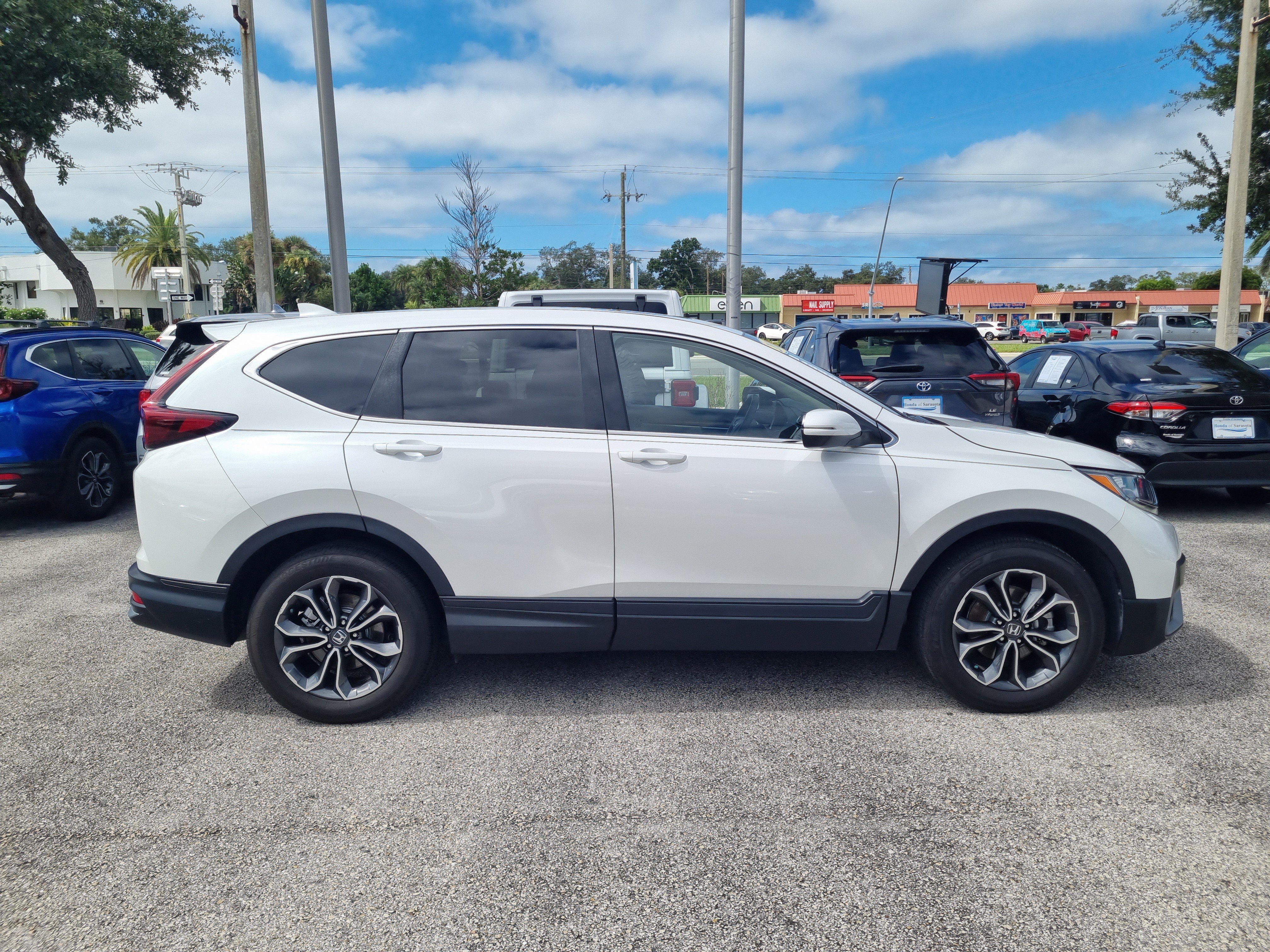 Used 2021 Honda CR-V EX image 8