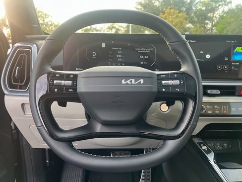 New 2026 Kia Sorento SX Prestige image 18