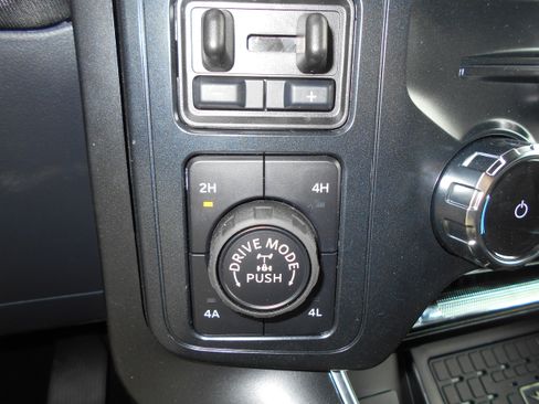 New 2025 Ford F150 Raptor image 42