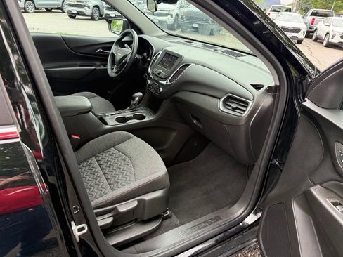 Used 2023 Chevrolet Equinox LT AWD/4WD image 15