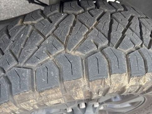 Used 2024 RAM 2500 Limited image 18