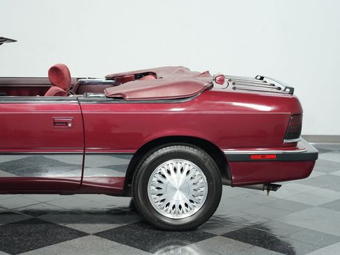 Used 1991 Chrysler LeBaron Convertible image 22