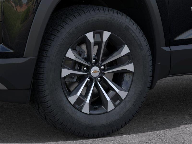New 2027 Chevrolet Equinox LT w/ Convenience Package II FWD image 9