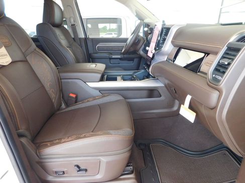 New 2025 RAM 3500 Longhorn image 11