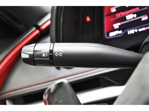 Used 2021 Chevrolet Corvette Stingray Premium Cpe w/ Z51 Performance Package image 15