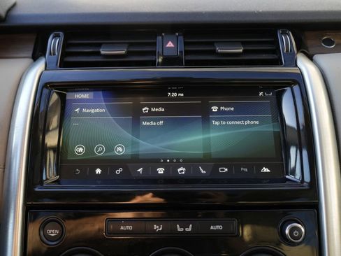 Used 2018 Land Rover Discovery HSE AWD/4WD image 52