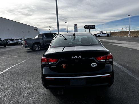 Used 2023 Kia Rio LX image 4