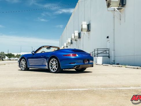 Used 2015 Porsche 911 Carrera RWD image 41
