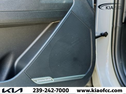 New 2026 Kia Sportage SX FWD image 22