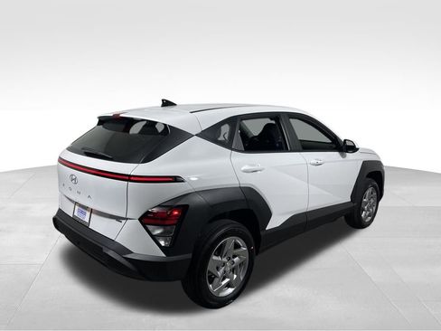 New 2026 Hyundai Kona SE AWD/4WD image 6