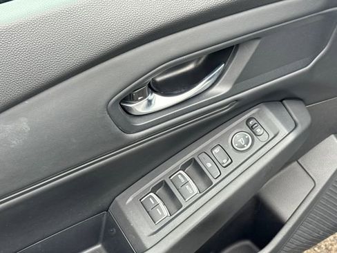 Certified 2023 Honda Accord EX image 5